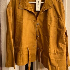 Ladies crop style jacket